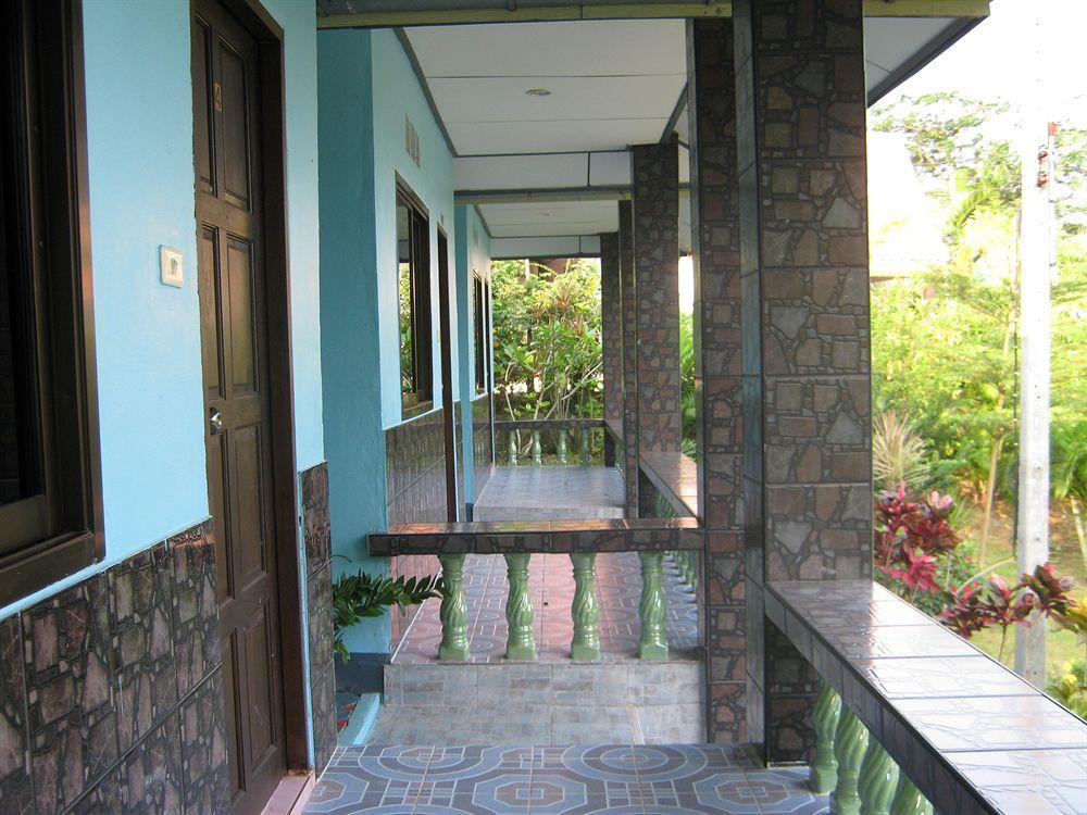 Wangwaree Resort Nai Yang Beach Extérieur photo