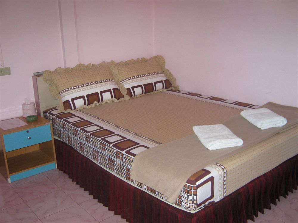 Wangwaree Resort Nai Yang Beach Extérieur photo